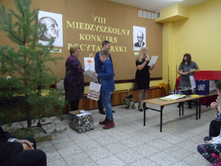 Wyróżnienia w konkursie recytatorskim