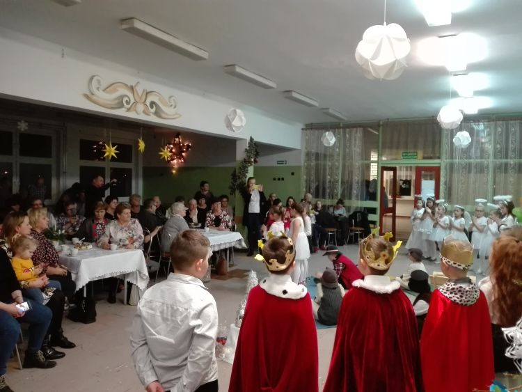 Dzień Babci i Dziadka w klasie 1c