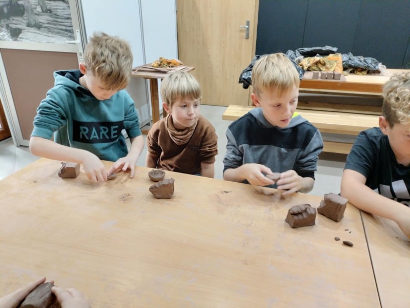 Zdjęcie - Wycieczka do Gniezna i Biskupina – żywa lekcja historii