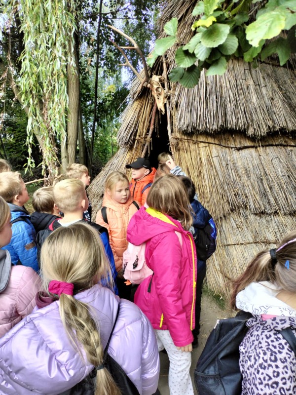 Zdjęcie - Wycieczka do Gniezna i Biskupina – żywa lekcja historii