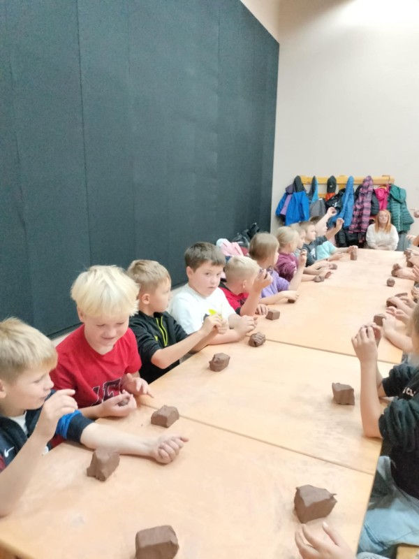 Zdjęcie - Wycieczka do Gniezna i Biskupina – żywa lekcja historii