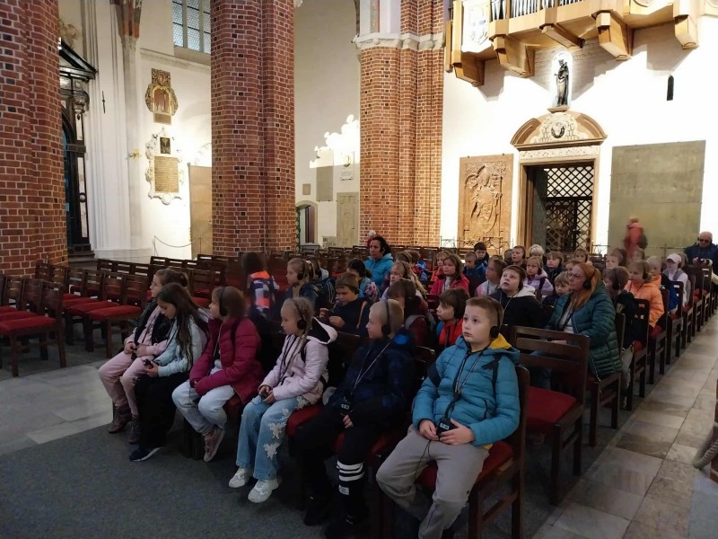 Zdjęcie - Wycieczka do Gniezna i Biskupina – żywa lekcja historii