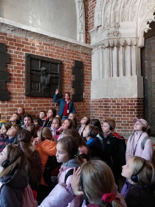 Zdjęcie - Wycieczka do Gniezna i Biskupina – żywa lekcja historii