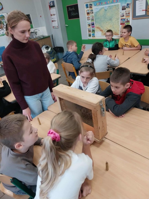 Zdjęcie - Warsztaty pszczelarskie - poznajemy świat pszczół