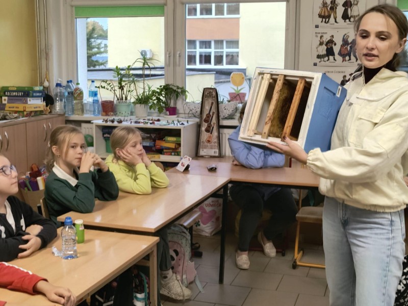 Zdjęcie - Warsztaty pszczelarskie - poznajemy świat pszczół