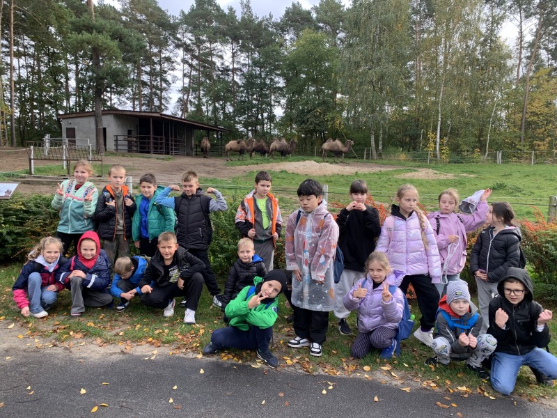 Zdjęcie - Wycieczka klas 1a i 2b do ZOO w Poznaniu