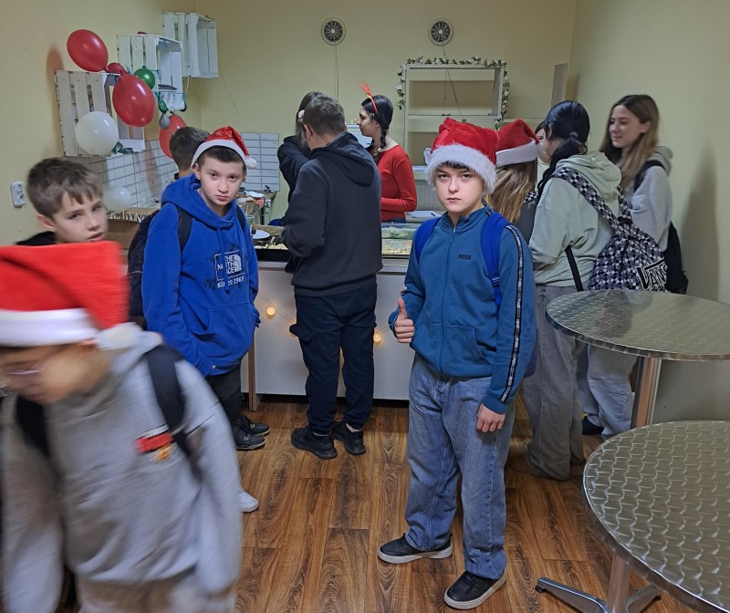 Zdjęcie - Mikołajkowy Kiermasz Ciast