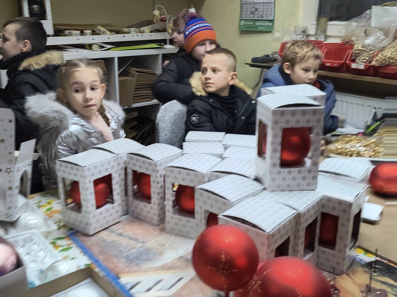 Zdjęcie - Magiczny Świat Szklanych Bombek