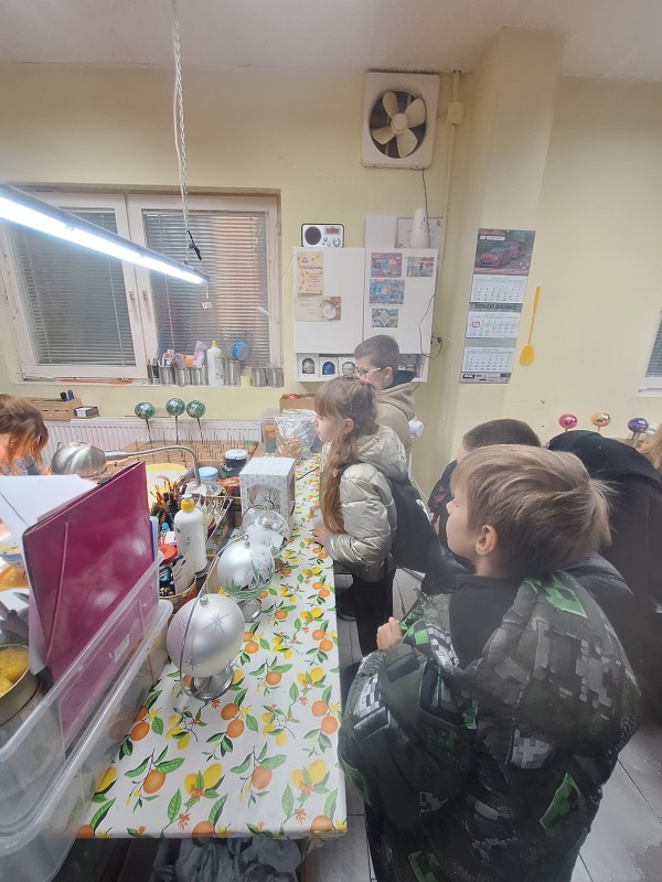 Zdjęcie - Magiczny Świat Szklanych Bombek