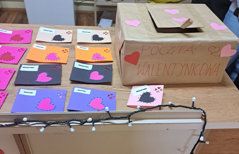 Serduszkowy zawrót głowy - poczta i dyskoteka dla klas 5-8