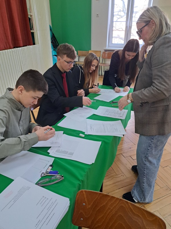 Zdjęcie - Podsumowanie wyborów do Młodzieżowej Rady Miejskiej