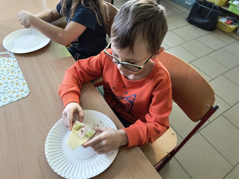 Zdjęcie - Nauka przez działanie i zabawę