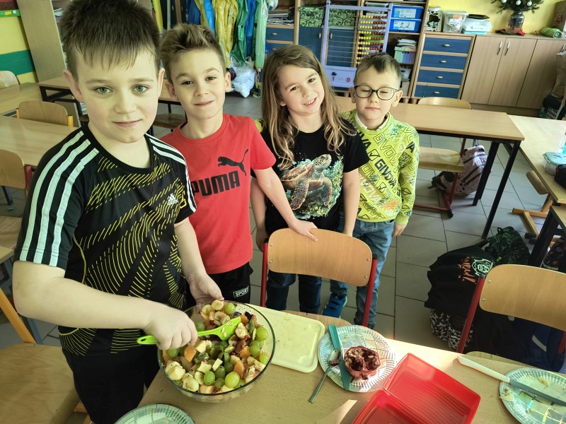 Zdjęcie - Nauka przez działanie i zabawę